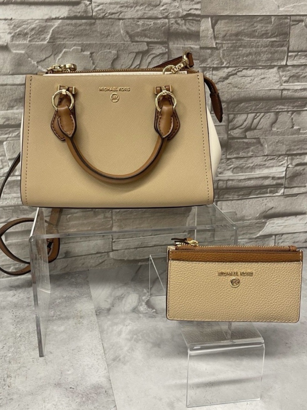 Michael Kors Marilyn Small Colorblock Satchel & Matching Card Case Camel - Picture 3 of 14